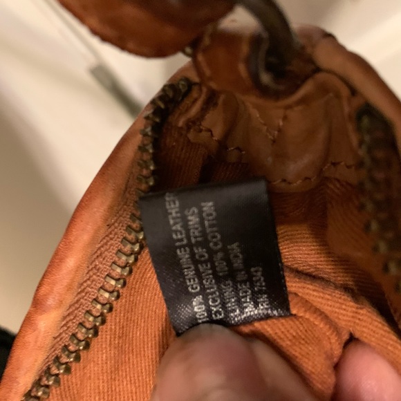 Woven leather adjustable straps small purse - Picture 9 of 12